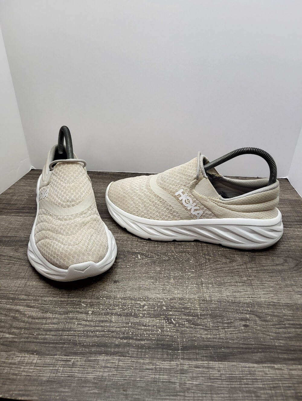 Hoka Ora Recovery Shoe 2 Womens Size 7 Beige Slip On Sneakers Comfort